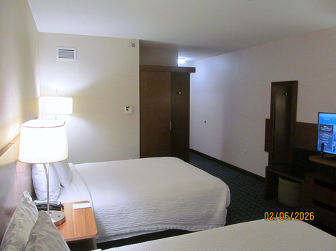 兰辛伊斯特伍德万枫酒店及套房主图