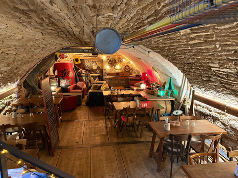 Ma Bro. La Cantine des Matelots