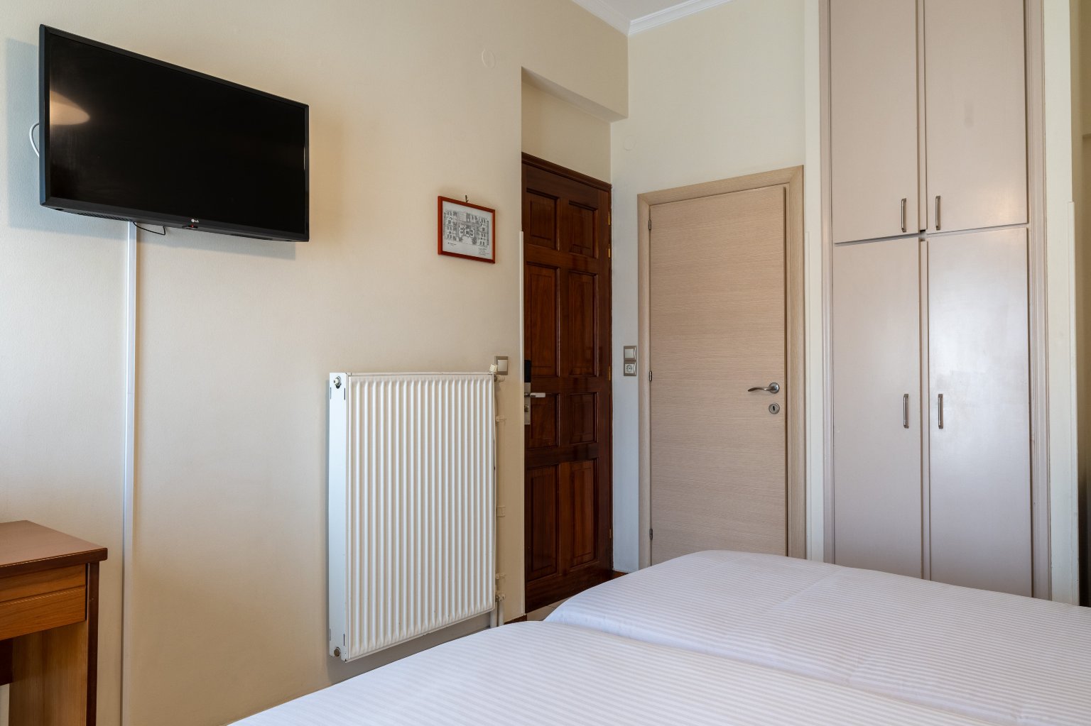 莱斯维恩酒店-客卧