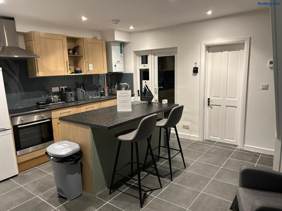 The Grove En-Suite Rooms
