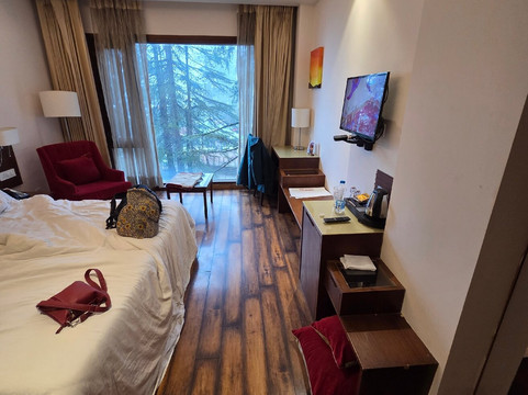 皇家度假屋酒店主图