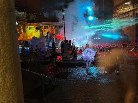 Sparty Széchenyi Bath Party-布达佩斯必去景点