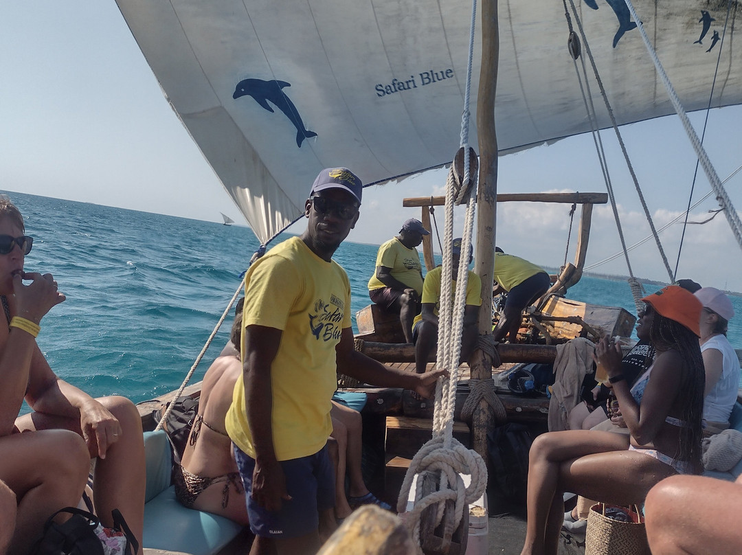 GMExpeditions-阿鲁沙必去景点