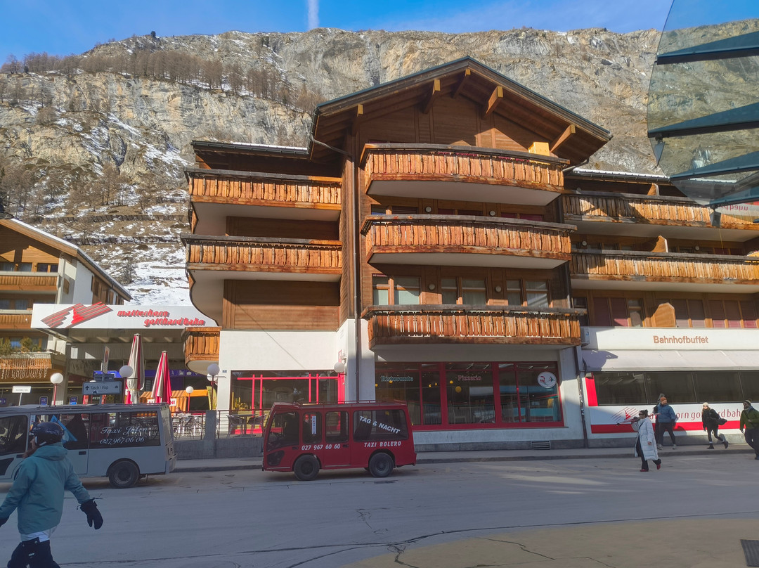 Bahnhofstrasse-策马特必去景点