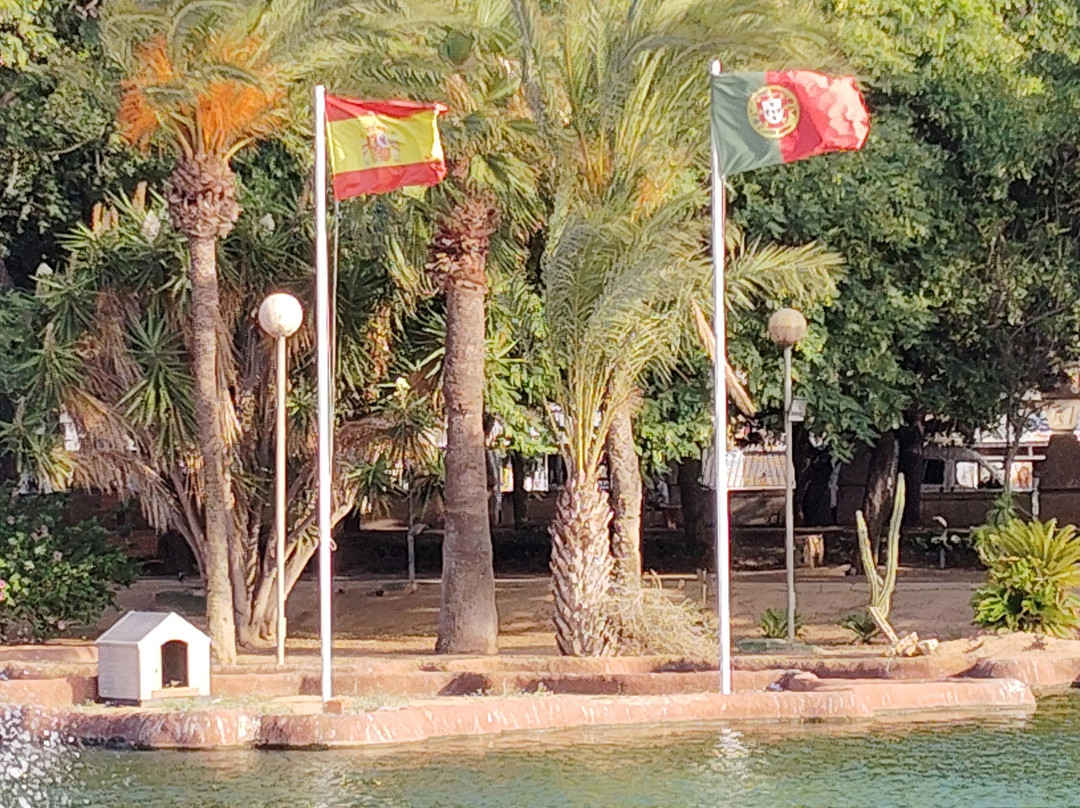 Parque De Las Naciones-托雷维耶哈必去景点