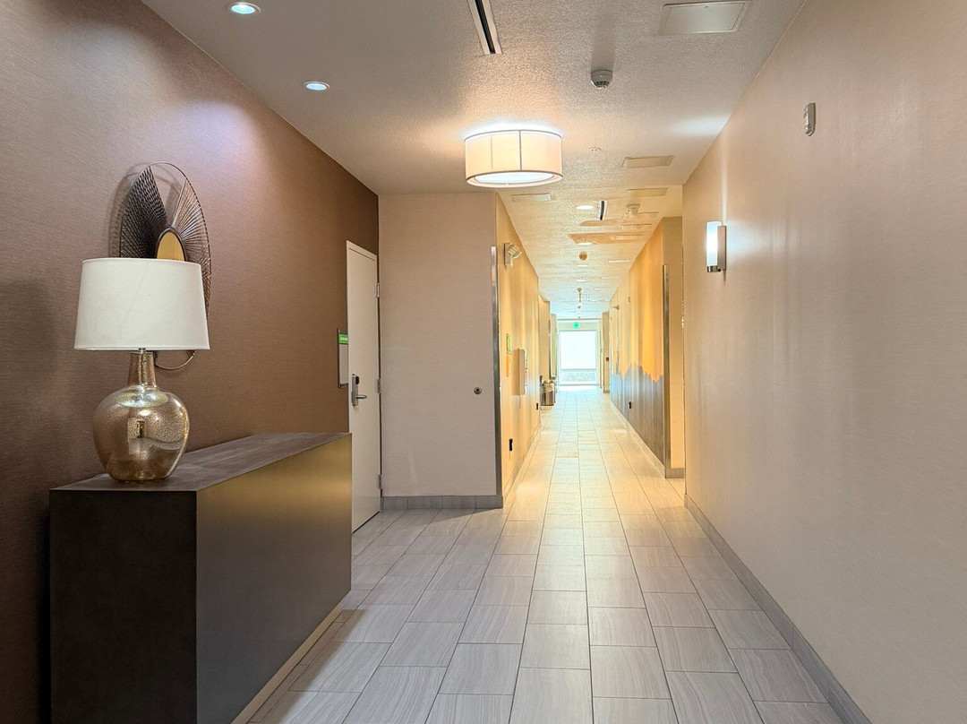 克洛维斯拉昆塔温德姆套房酒店主图