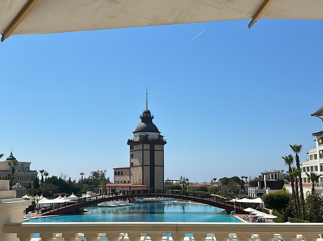 泰坦尼克号马尔丹宫酒店主图