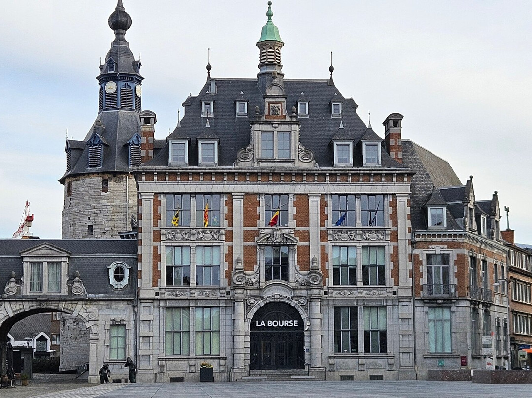 Place d'Armes-那慕尔必去景点