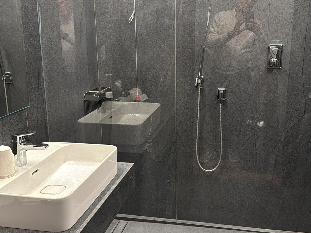 费酒店皮亚乔主图