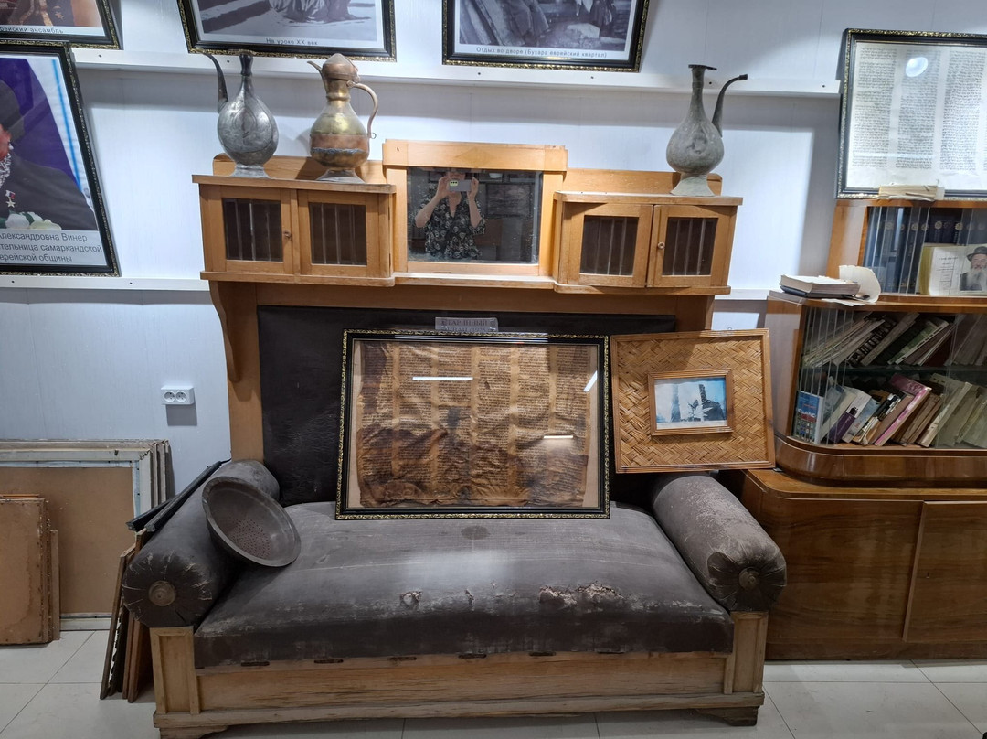 Old Jewish House And Gallery-布哈拉必去景点