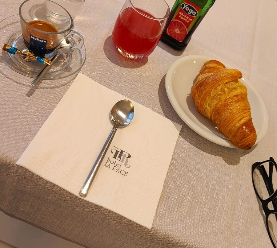 拉佩斯酒店主图