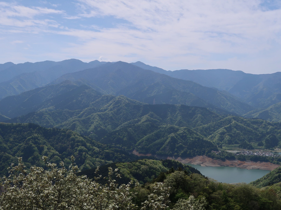 Mt. Bukka-爱甲郡 必去景点