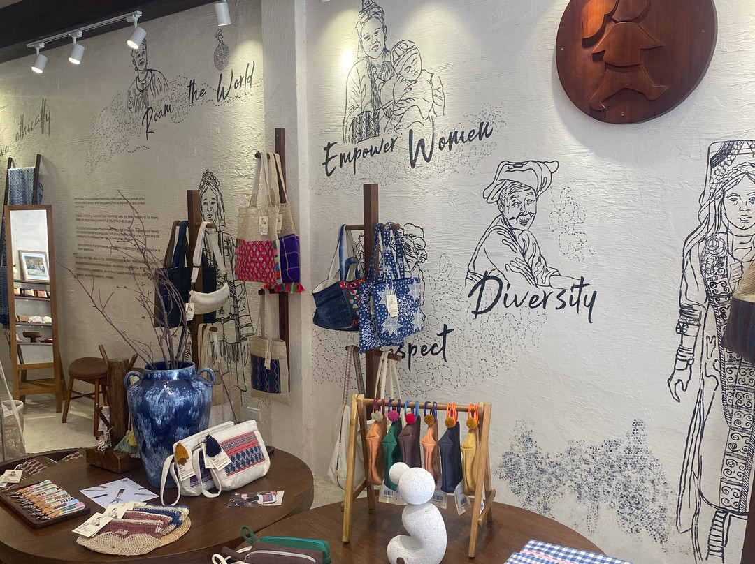 Her Works Vientiane Flagship Store-万象必去景点