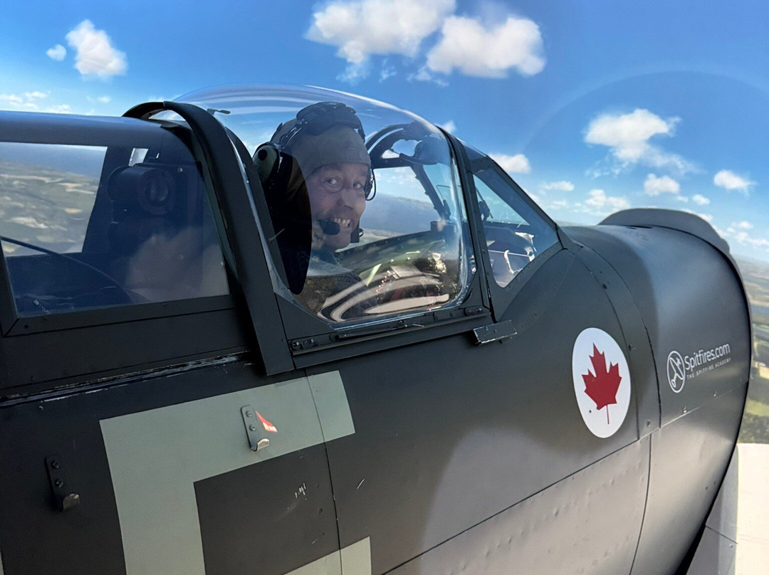 Spitfires.com "The Spitfire Academy"-奇切斯特必去景点