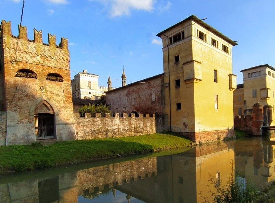 Villa Sommi Picenardi Crotti-Torre de Picenardi必去景点