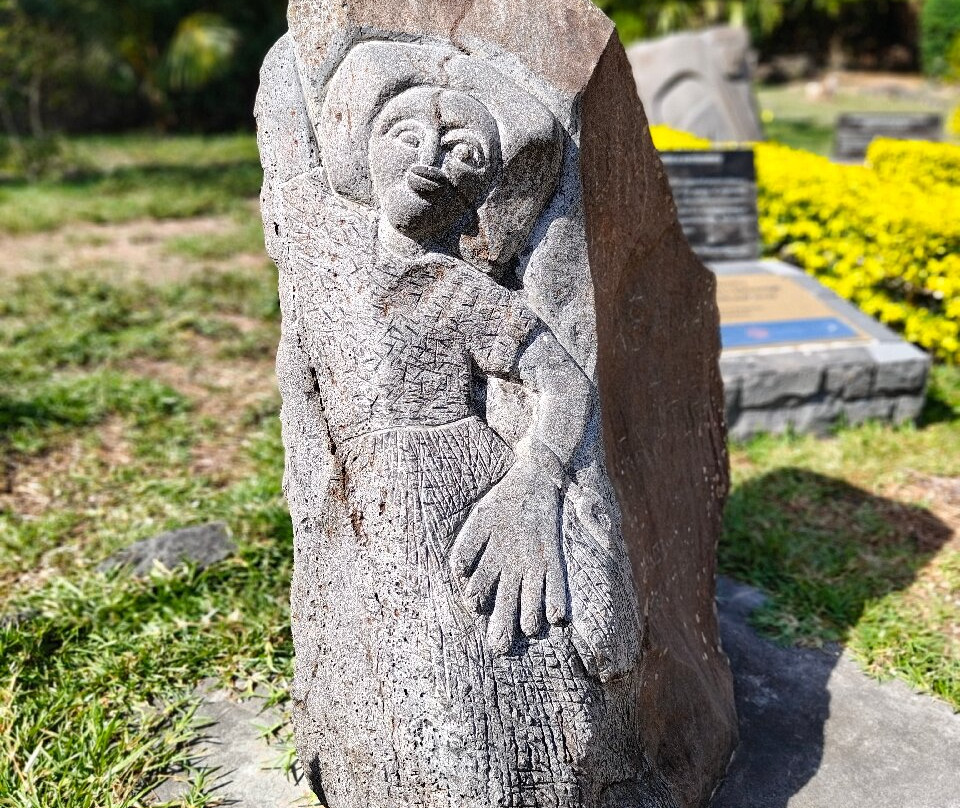 International Slave Route Monument-莫纳山必去景点