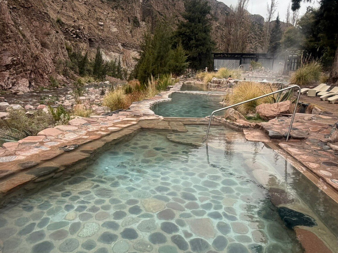 Hotel & Resort Termas Cacheuta主图