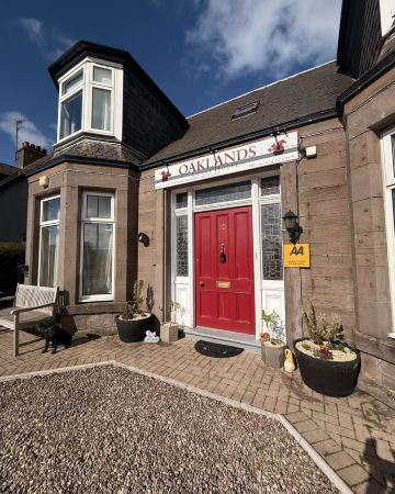 Oaklands Guest House-旅行者
