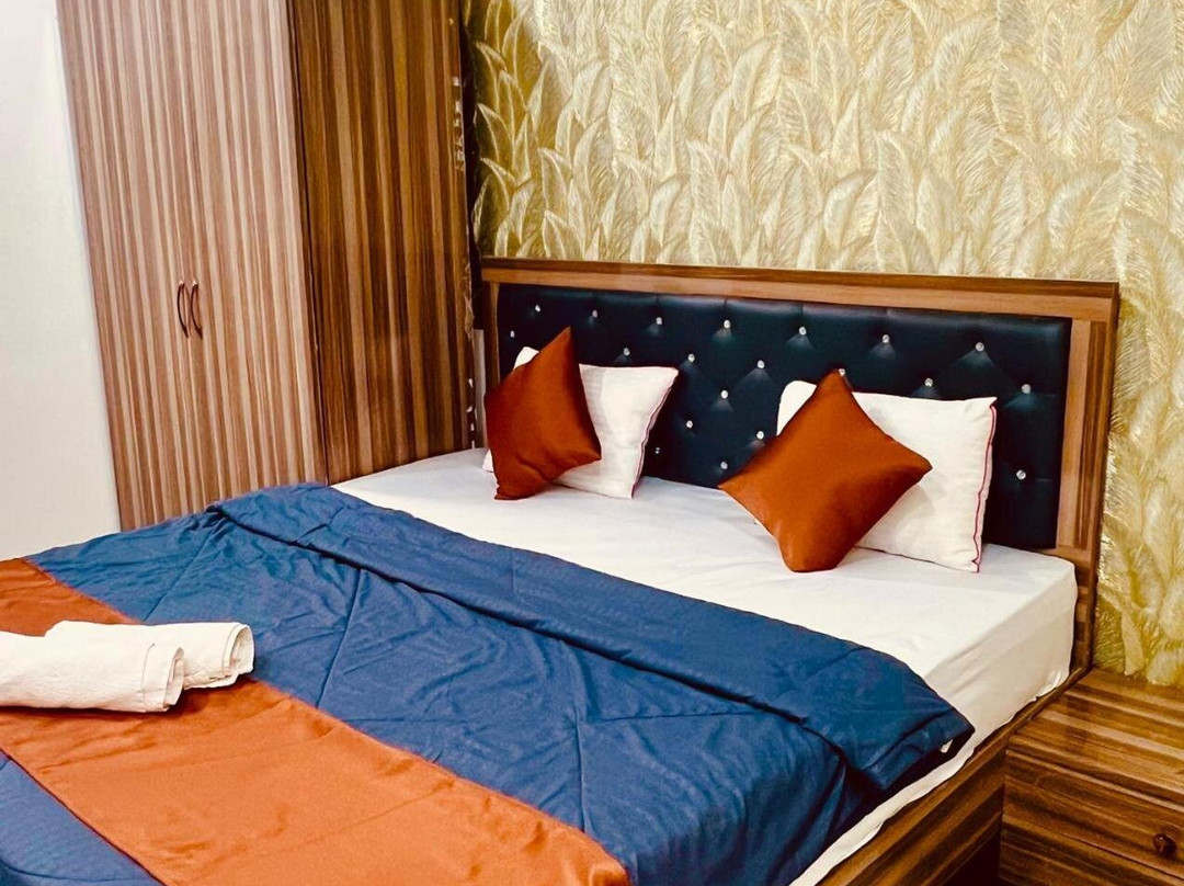 Hotel Yash Residency