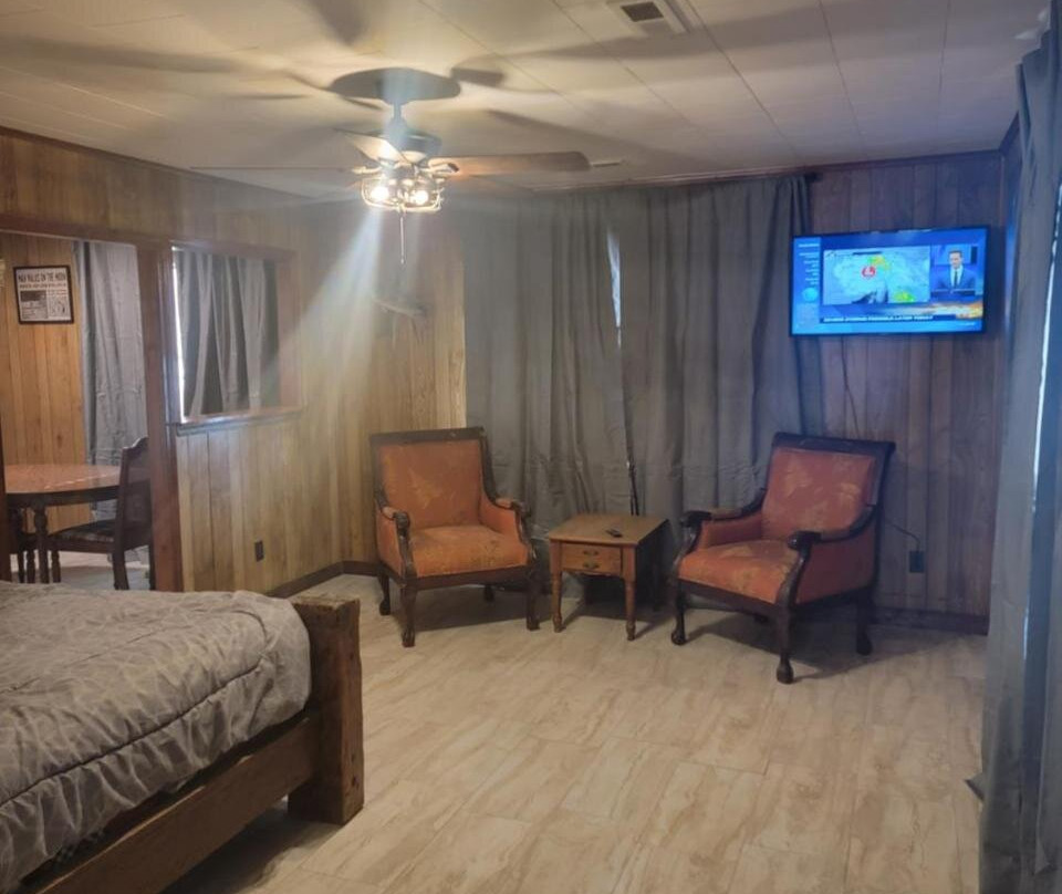 Daves shallow lake lodge at reelfoot lake
