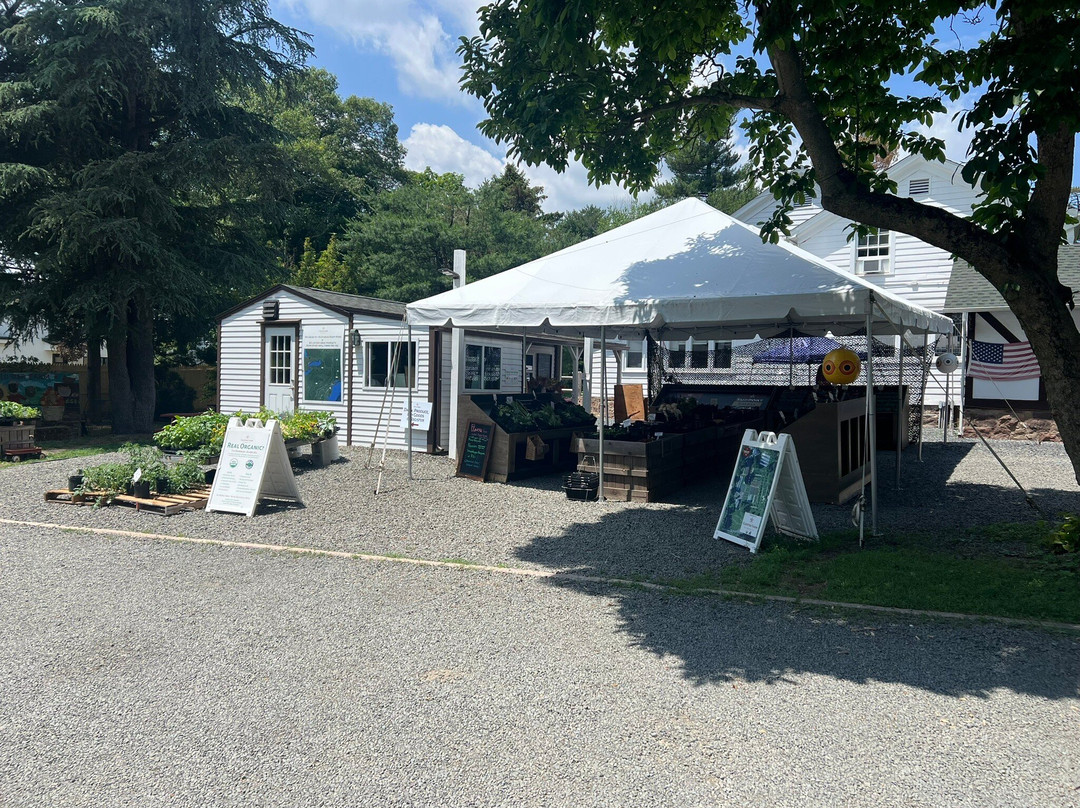 Closter Farm and Livestock Company-Closter必去景点