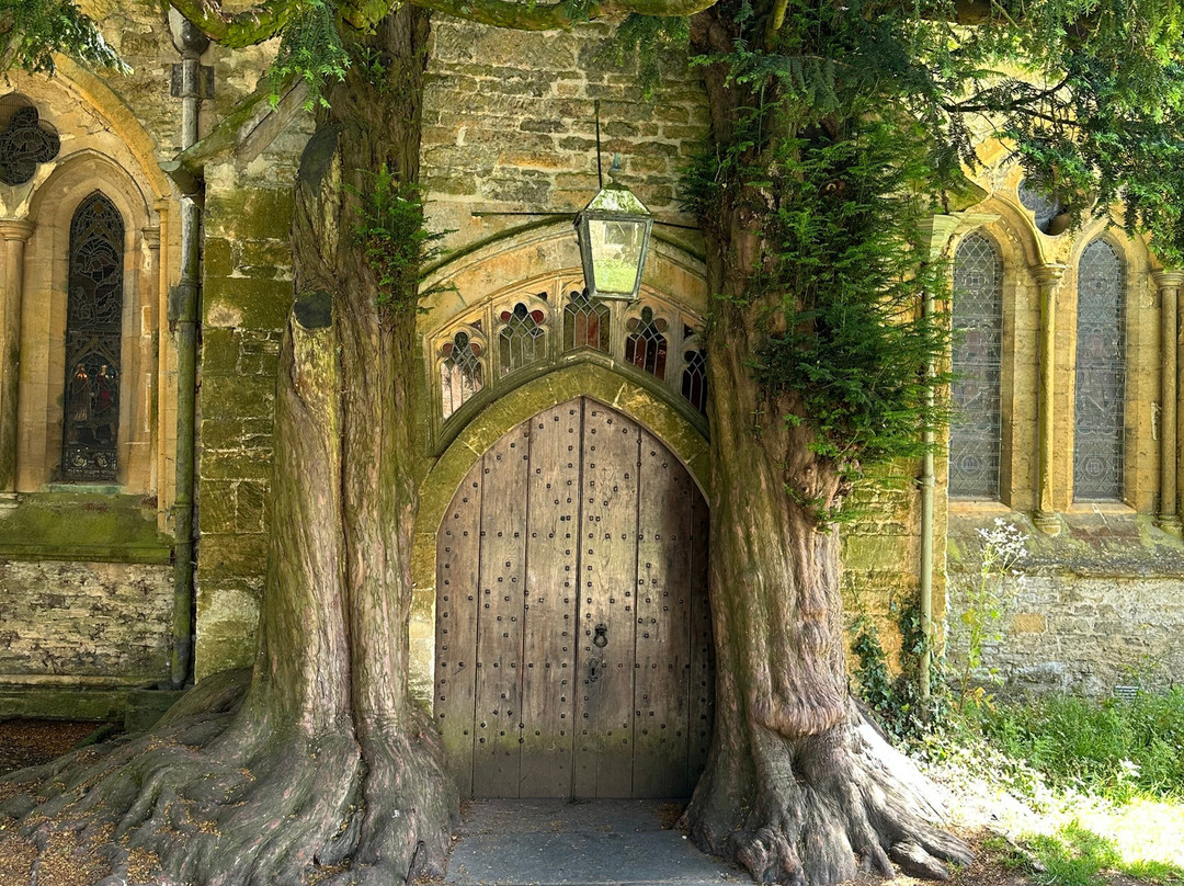 Cotswold Executive Cabs-百老汇必去景点