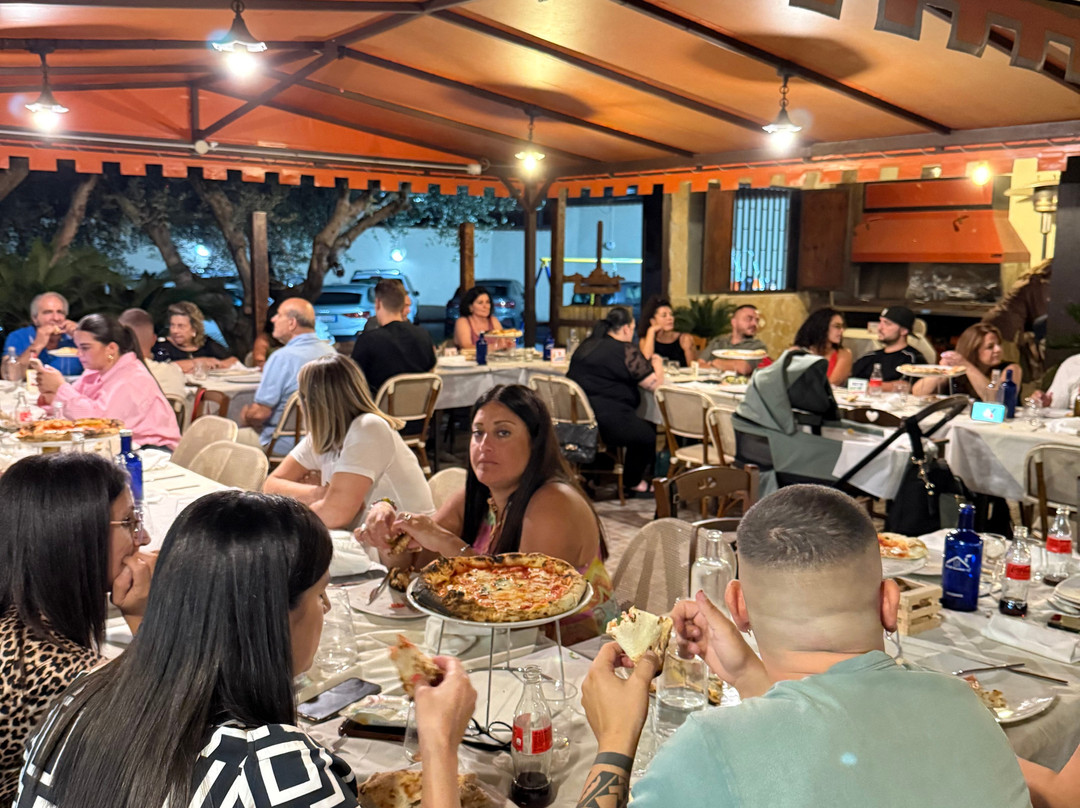 Ristorante Pizzeria Al Casolare