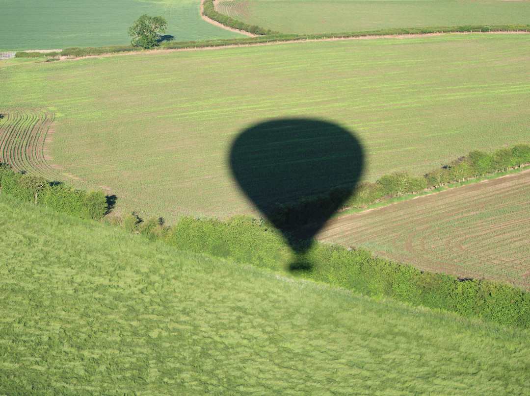 Virgin Balloon Flights - Kirkby Lonsdale near Whoop Hall-柯比朗斯代尔必去景点