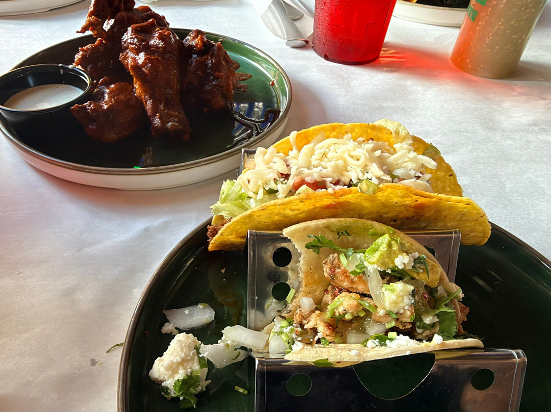 Caiman Cantina