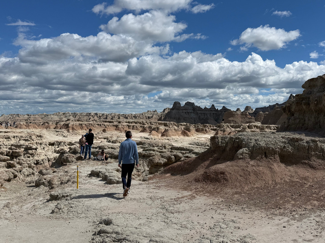 Badlands National Park-拉皮德城必去景点