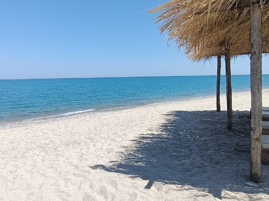 Maja Beach Club-Badolato Marina必去景点