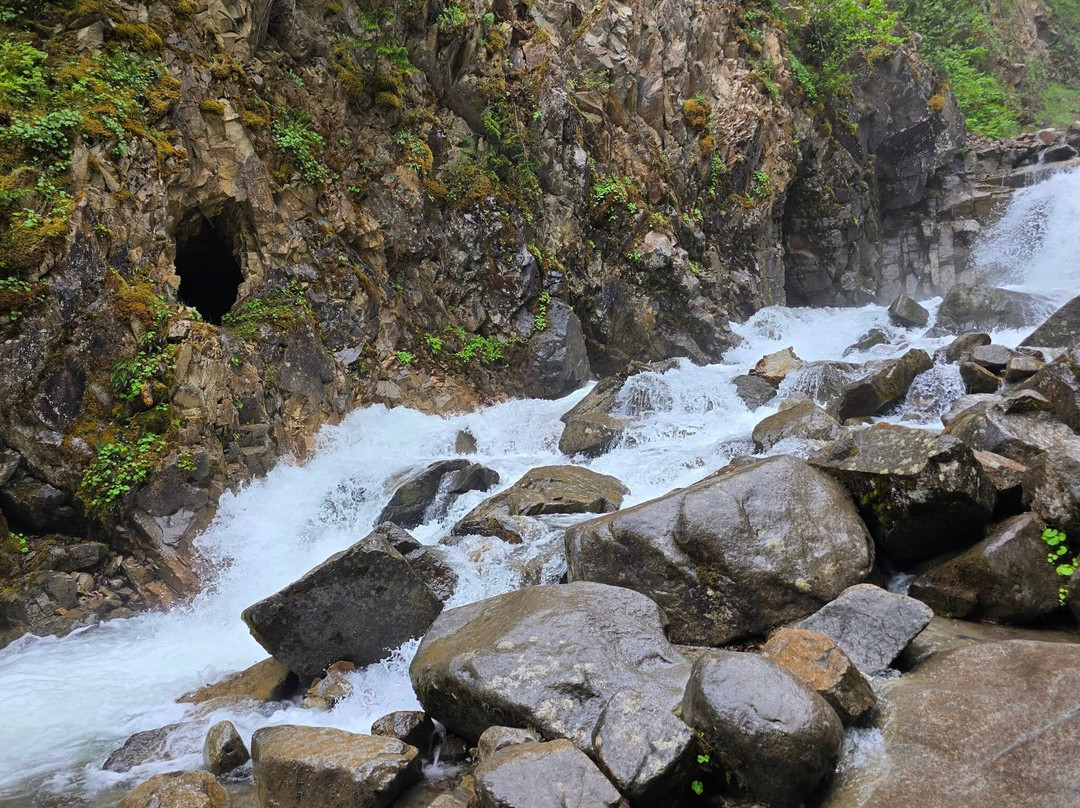 Lower Reid Falls-史凯威必去景点