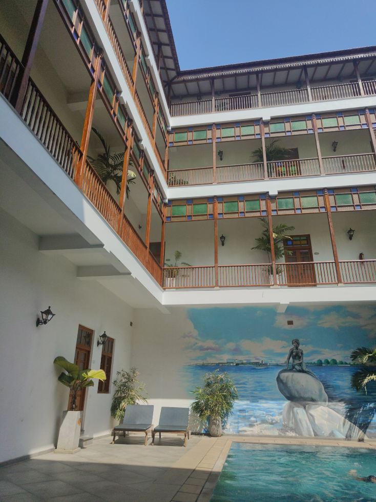 欧洲大酒店-旅行者