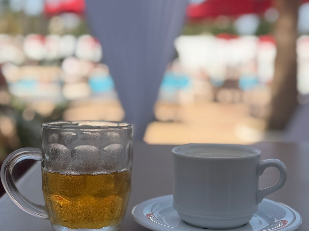 胡达亚斯曼酒店主图