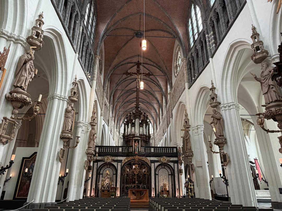 Onze-Lieve-Vrouwekerk-布鲁日必去景点