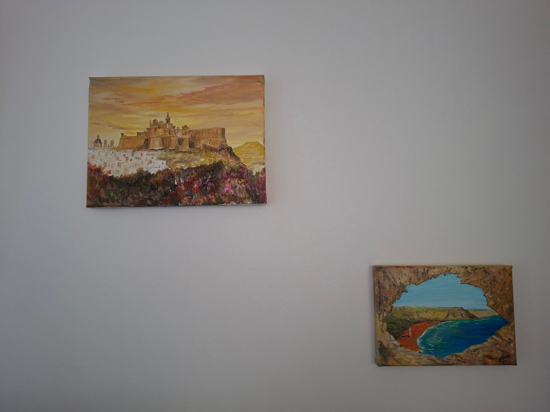 Ta Nikol Gallery-Victoria必去景点