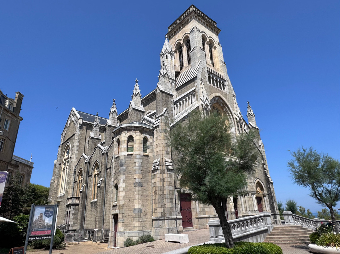 Eglise Sainte-Eugénie-比亚里茨必去景点