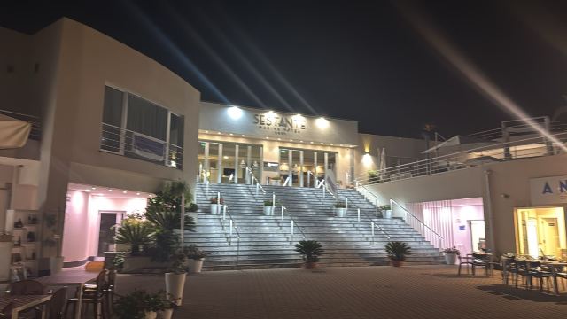 塞斯坦特滨海汽车旅馆-度假村/酒店