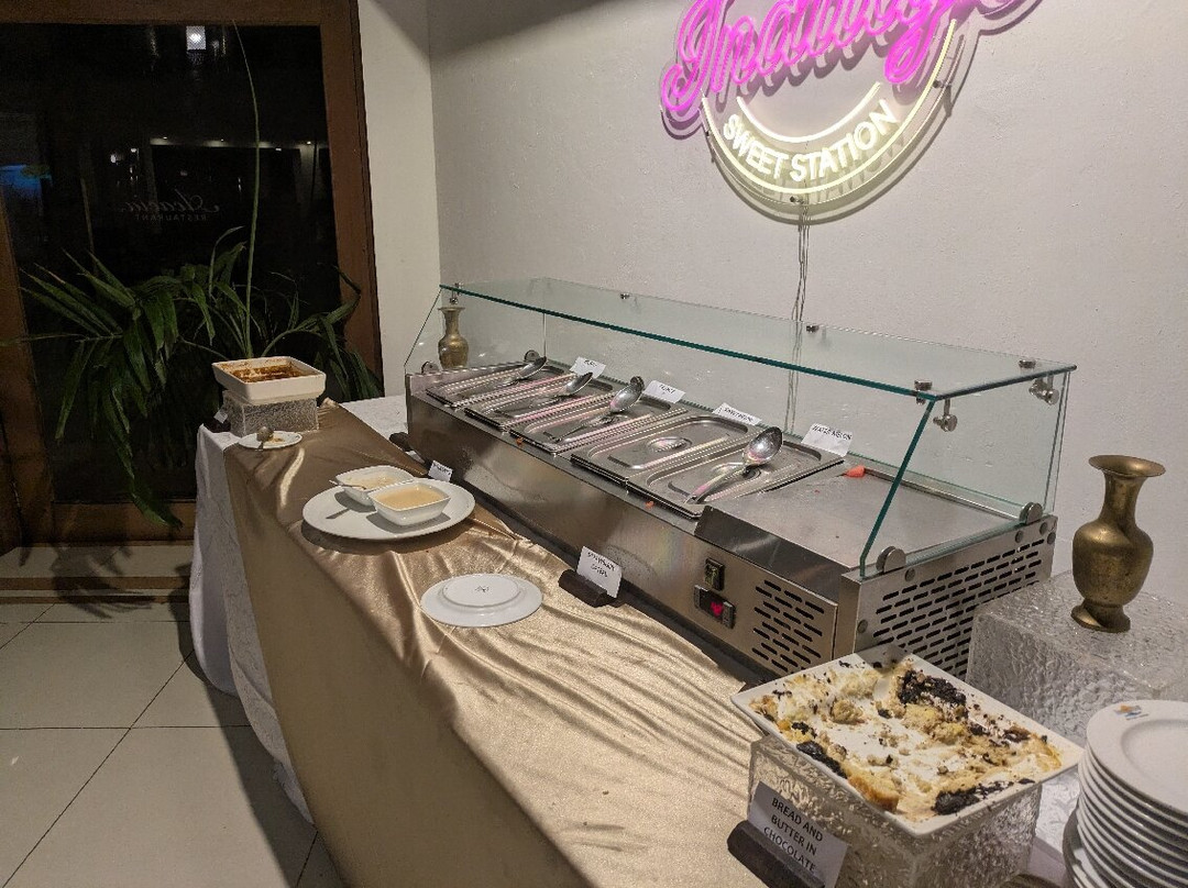 肯尼亚湾海滩酒店主图