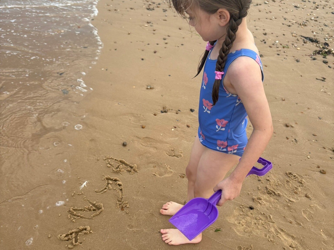 Clacton-on-Sea Beach-滨海克拉克顿必去景点
