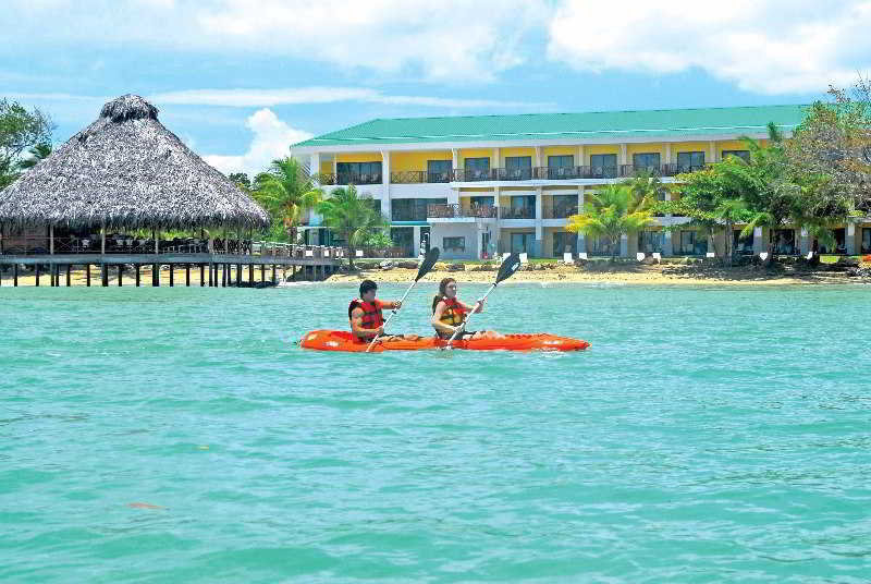 科隆岛酒店住宿-Playa Tortuga Hotel & Beach Resort