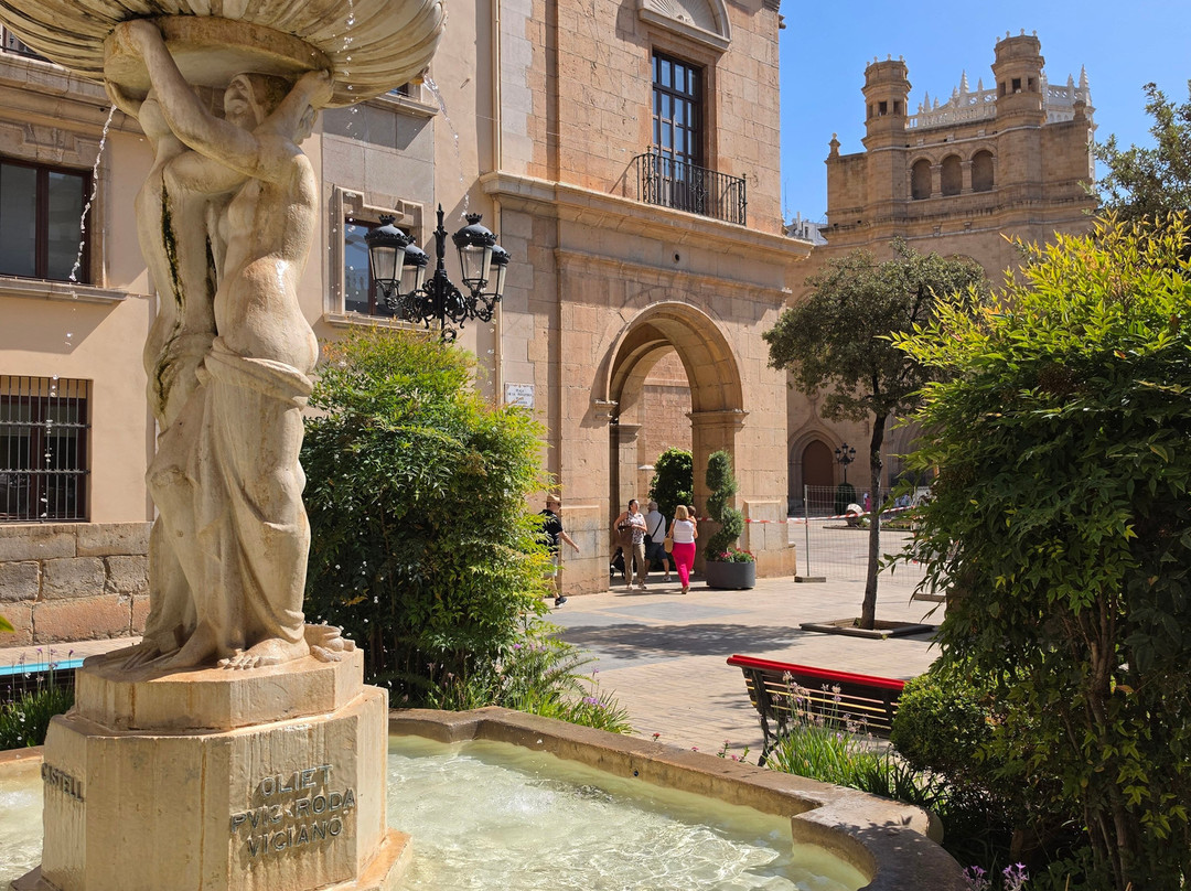 Plaça Major-卡斯特利翁-德拉普拉纳必去景点