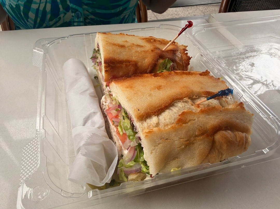 Cloud 9 Deli