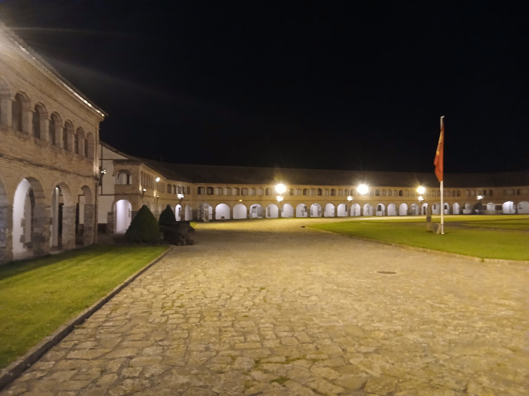 Ciudadela De Jaca-哈卡必去景点