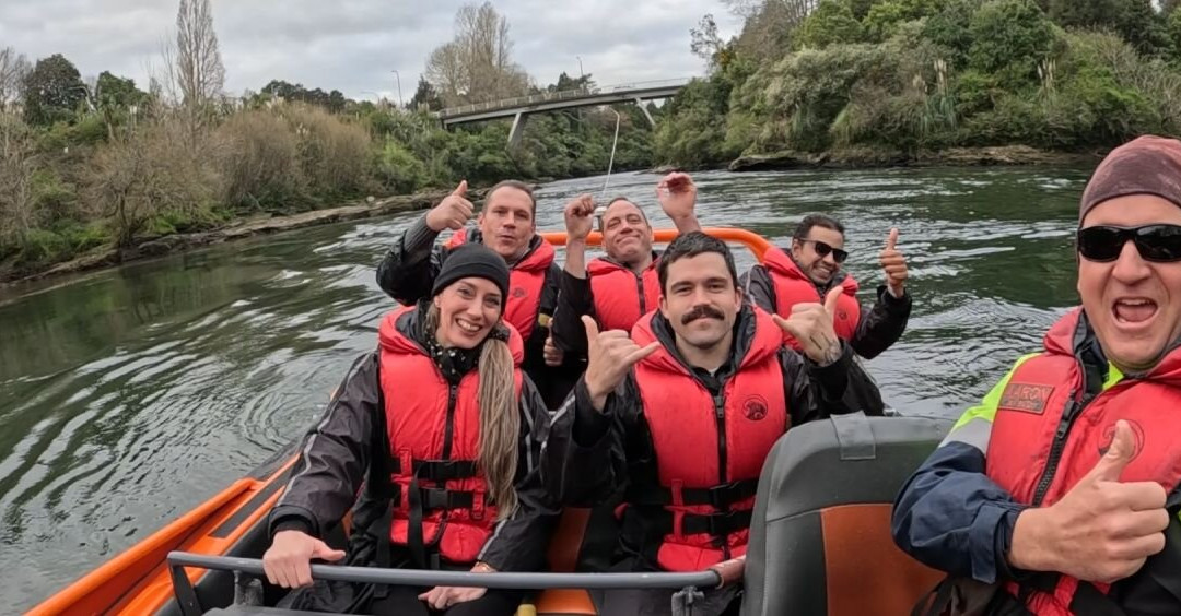 Camjet Jet Boat Ride in Cambridge-剑桥必去景点