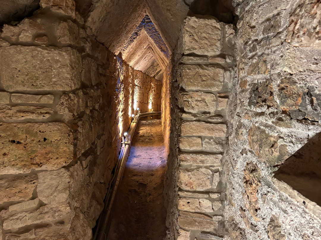Tunnel of Eupalinos-Pythagorion必去景点