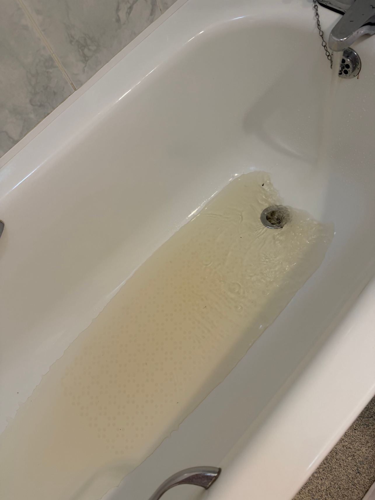 梅尔福特湖酒店-浴室