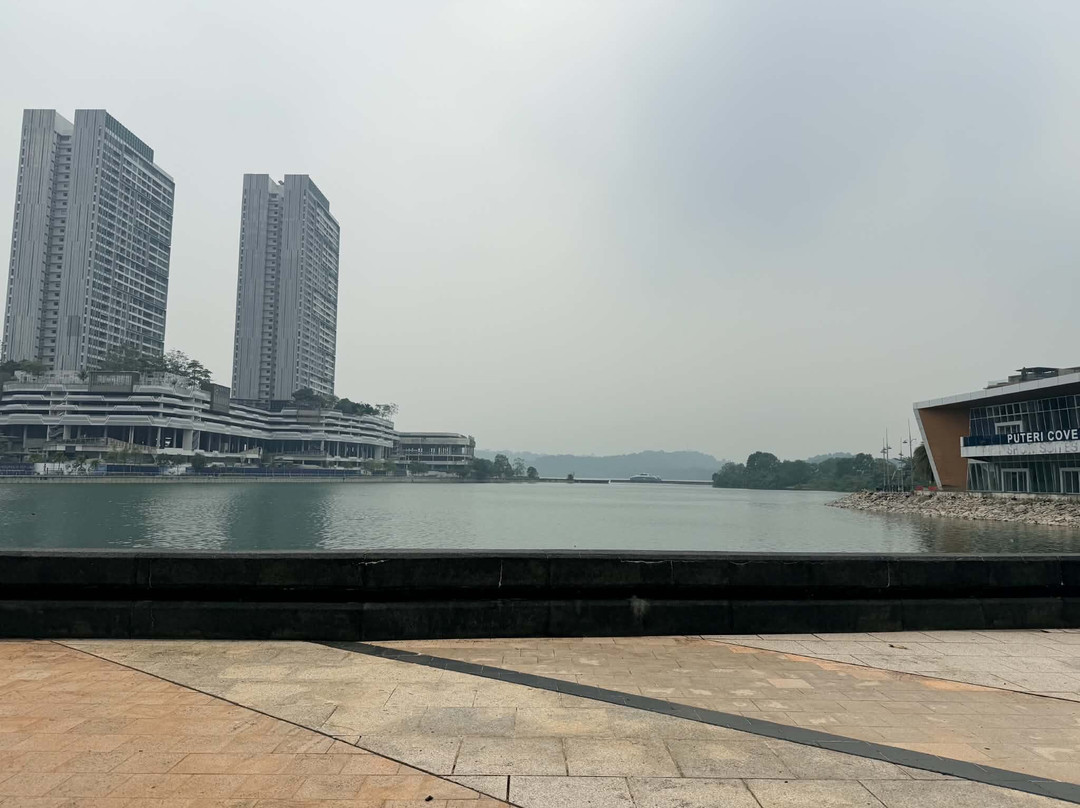 青松滨海度假村主图