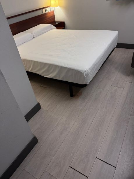 Hostal Porcel Torrejón-旅行者