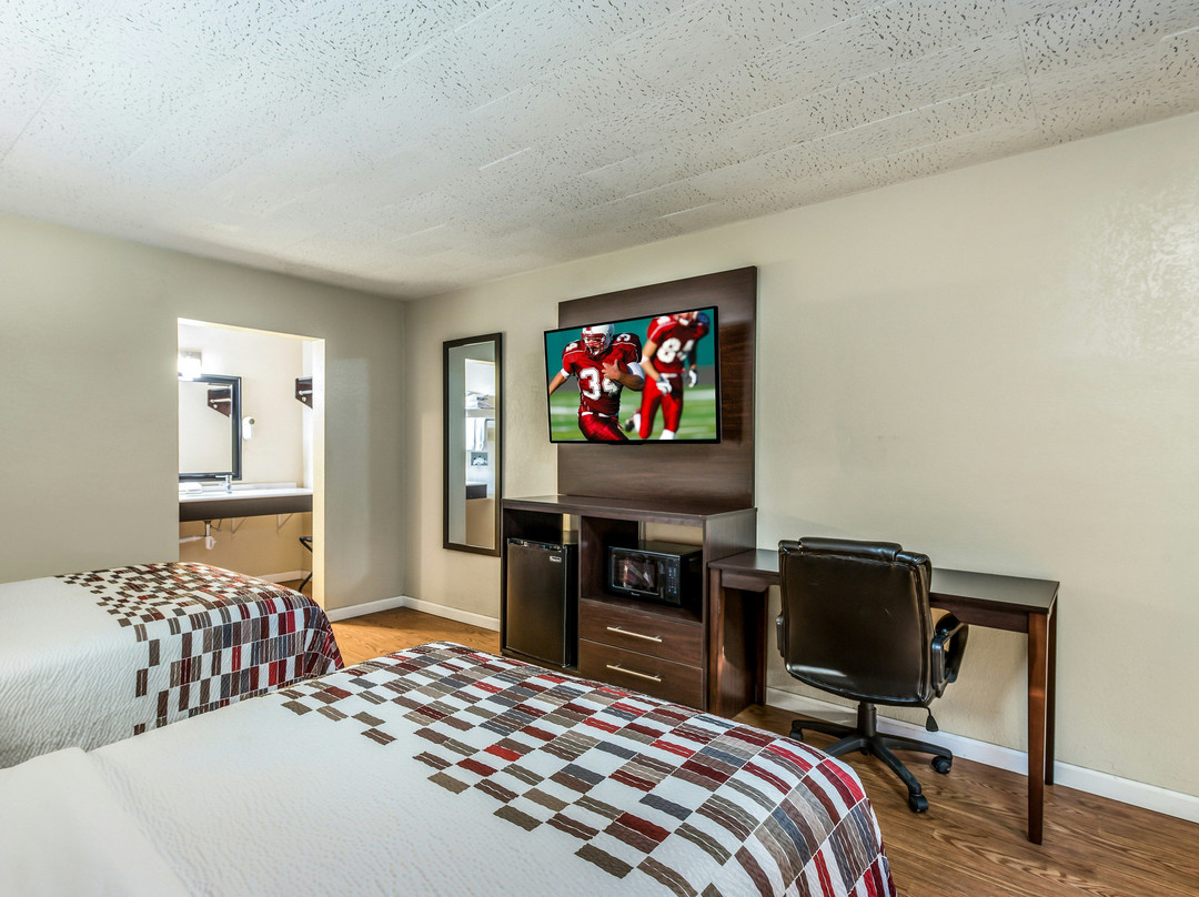 Botkins酒店住宿-Red Roof Inn & Suites Wapakoneta